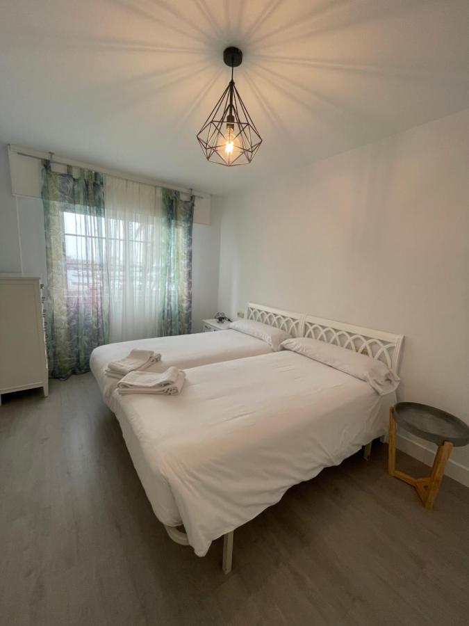 Hostal Portofino 波尔托辛 外观 照片